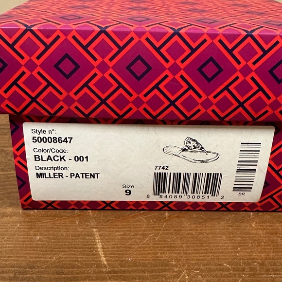 Tory Burch Miller Printed Patent Leather Sandal - Size 9 - Picture 7 of 9